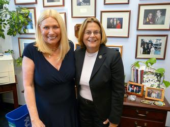 Lana Keeton meets with Congresswoman Ileana Ros-Lehtinen